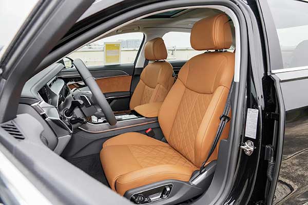 Audi A8L
